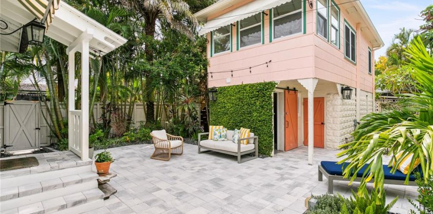 Casa en Saint Petersburg, Florida 1 dormitorio, 53.88 m2 № 1911024