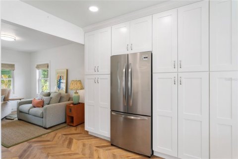 House in Saint Petersburg, Florida 1 bedroom, 53.88 sq.m. № 1911024 - photo 8