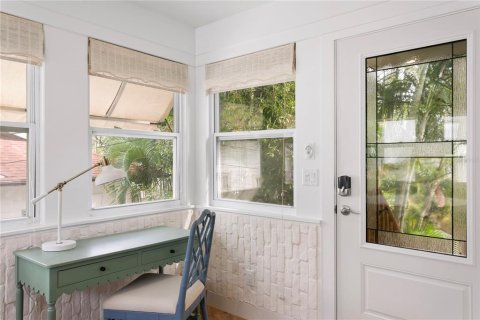 House in Saint Petersburg, Florida 1 bedroom, 53.88 sq.m. № 1911024 - photo 4