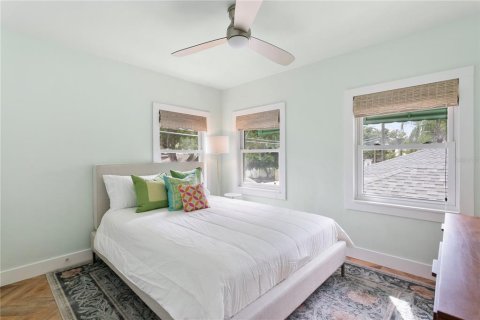 House in Saint Petersburg, Florida 1 bedroom, 53.88 sq.m. № 1911024 - photo 14