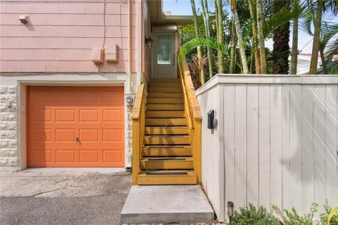 House in Saint Petersburg, Florida 1 bedroom, 53.88 sq.m. № 1911024 - photo 2