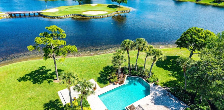 Villa ou maison à Palm Beach Gardens, Floride 3 chambres, 428.28 m2 № 2281088