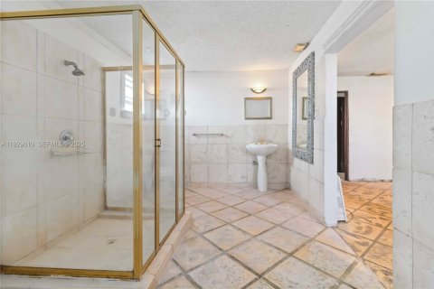 Casa en venta en Homestead, Florida, 4 dormitorios, 192.4 m2 № 1988458 - foto 6