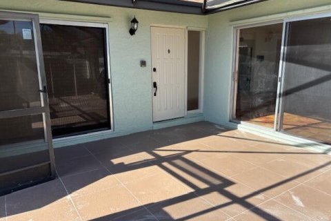 Adosado en venta en Jupiter, Florida, 2 dormitorios, 113.71 m2 № 2085088 - foto 2