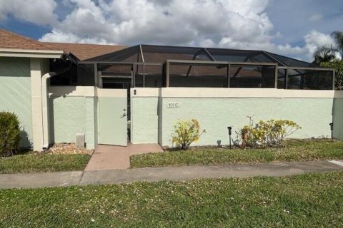 Adosado en Jupiter, Florida 2 dormitorios, 113.71 m2 № 2085088
