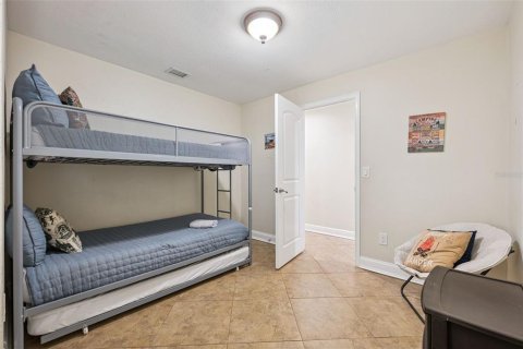 Купить виллу или дом в Сеффнер, Флорида 11 комнат, 177.44м2, № 2425832 - фото 23