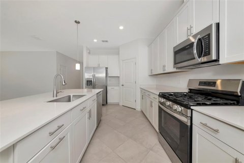 House in Bradenton, Florida 4 bedrooms, 188.78 sq.m. № 1873081 - photo 3
