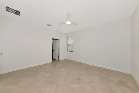 House in Bradenton, Florida 4 bedrooms, 188.78 sq.m. № 1873081 - photo 28