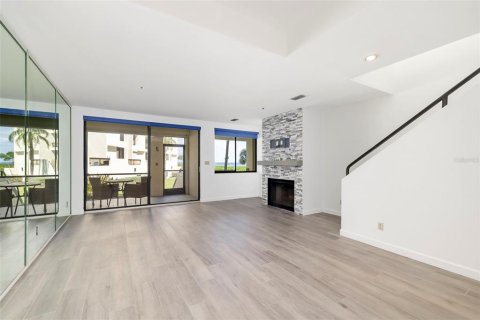 Adosado en venta en Longboat Key, Florida, 2 dormitorios, 157 m2 № 2411698 - foto 19