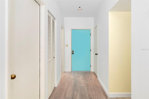 Adosado en venta en Longboat Key, Florida, 2 dormitorios, 157 m2 № 2411698 - foto 4