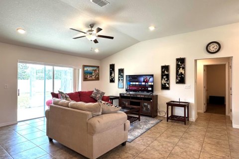 Casa en venta en Ocala, Florida, 3 dormitorios, 154.22 m2 № 2187157 - foto 4
