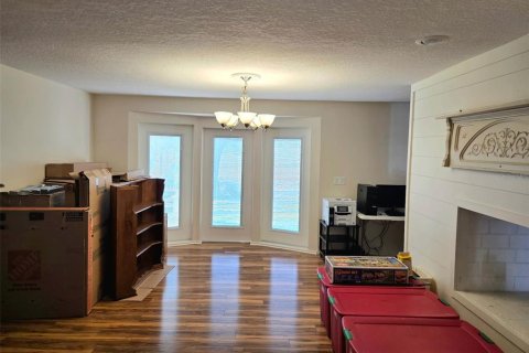 Villa ou maison à vendre à Leesburg, Floride: 3 chambres, 211.82 m2 № 2126434 - photo 10