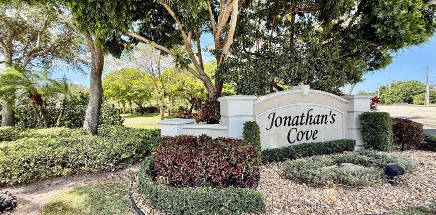 Touwnhouse à West Palm Beach, Floride 3 chambres, 132.57 m2 № 1940645