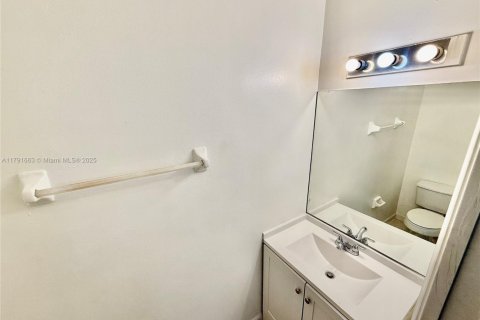 Touwnhouse à vendre à West Palm Beach, Floride: 3 chambres, 132.57 m2 № 1940645 - photo 23