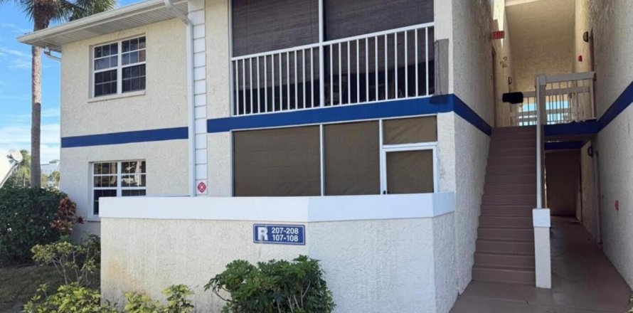 Condo in Port St. Lucie, Florida, 1 bedroom № 2154287
