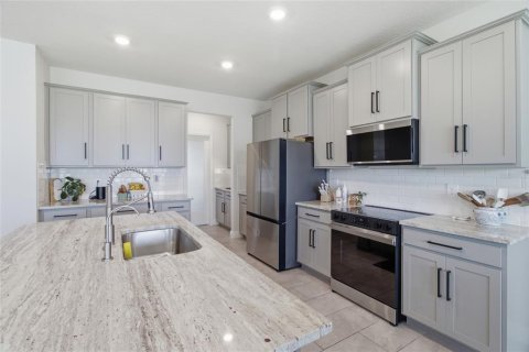 Villa ou maison à vendre à Bradenton, Floride: 5 chambres, 277.5 m2 № 2353283 - photo 12