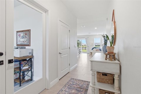 Villa ou maison à vendre à Bradenton, Floride: 5 chambres, 277.5 m2 № 2353283 - photo 4