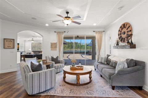 Villa ou maison à vendre à Land O' Lakes, Floride: 5 chambres, 313.45 m2 № 1907731 - photo 9
