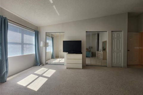Touwnhouse à louer à Tierra Verde, Floride: 2 chambres, 187.11 m2 № 2112109 - photo 16