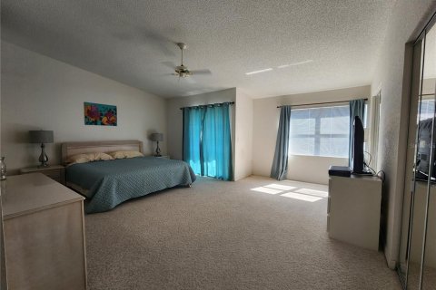 Touwnhouse à louer à Tierra Verde, Floride: 2 chambres, 187.11 m2 № 2112109 - photo 15