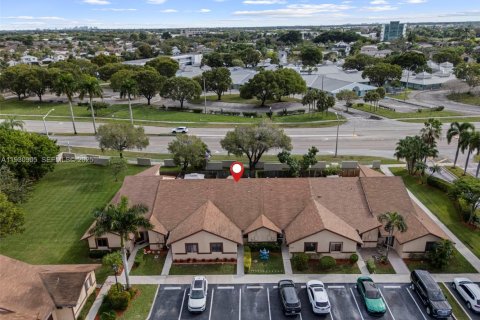 Touwnhouse à vendre à Sunrise, Floride: 3 chambres, 123.56 m2 № 1989869 - photo 25