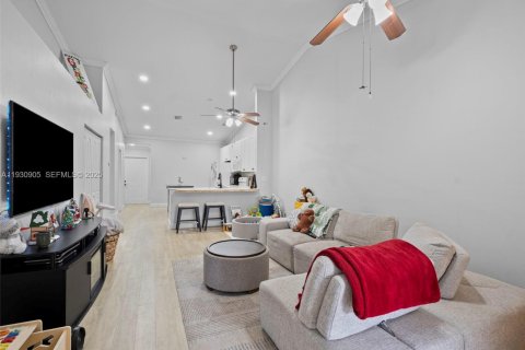 Touwnhouse à vendre à Sunrise, Floride: 3 chambres, 123.56 m2 № 1989869 - photo 16