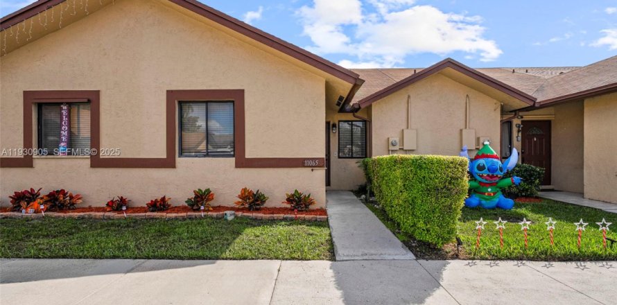 Touwnhouse à Sunrise, Floride 3 chambres, 123.56 m2 № 1989869