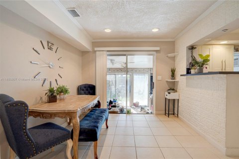 Купить виллу или дом в Холливуд, Флорида 3 спальни, 128.02м2, № 1962494 - фото 24