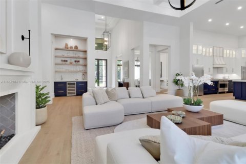 Casa en venta en Naples, Florida, 6 dormitorios № 1927606 - foto 9