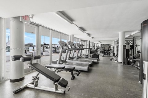Copropriété à vendre à Miami Beach, Floride: 2 chambres, 141.21 m2 № 2042224 - photo 28