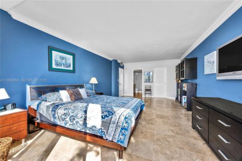 Copropriété à vendre à Miami Beach, Floride: 2 chambres, 141.21 m2 № 2042224 - photo 13