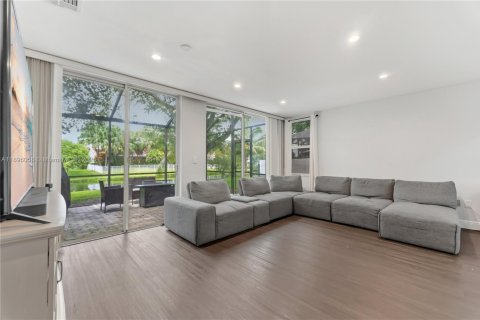 Villa ou maison à vendre à Coral Springs, Floride: 3 chambres, 161.46 m2 № 1952429 - photo 7
