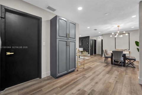 Villa ou maison à louer à Miami Gardens, Floride: 3 chambres № 1997910 - photo 10