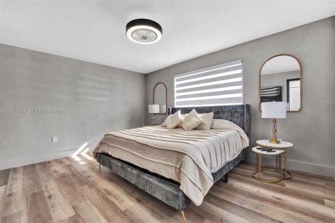 Villa ou maison à louer à Miami Gardens, Floride: 3 chambres № 1997910 - photo 17