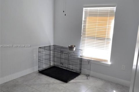 House in Lehigh Acres, Florida 4 bedrooms № 2068883 - photo 13