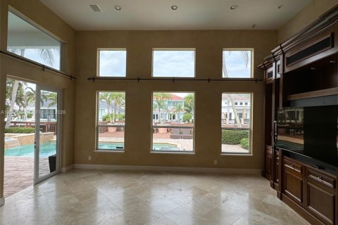Villa ou maison à louer à Hollywood, Floride: 4 chambres, 365.29 m2 № 2286438 - photo 7