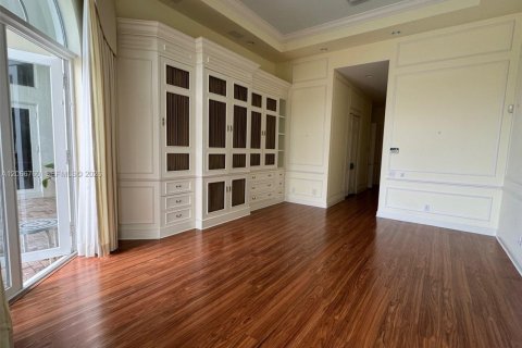 Villa ou maison à louer à Hollywood, Floride: 4 chambres, 365.29 m2 № 2286438 - photo 12