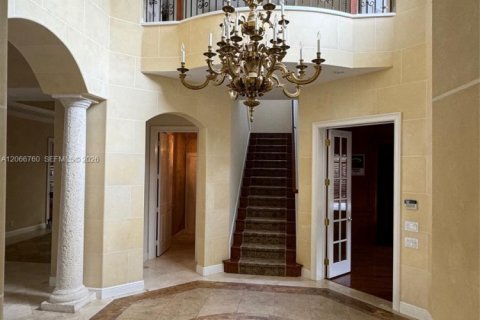 Villa ou maison à louer à Hollywood, Floride: 4 chambres, 365.29 m2 № 2286438 - photo 22