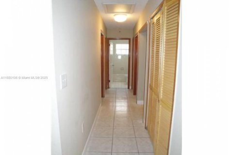 Villa ou maison à louer à Palmetto Bay, Floride: 4 chambres № 1977964 - photo 5