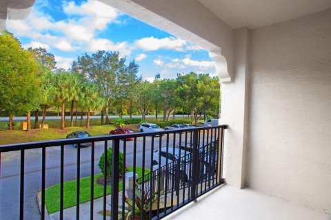 Condominio en venta en Coral Springs, Florida, 3 dormitorios, 122.17 m2 № 2195053 - foto 25