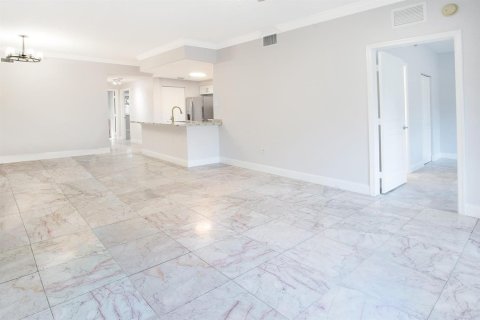 Condominio en venta en Coral Springs, Florida, 3 dormitorios, 122.17 m2 № 2195053 - foto 6