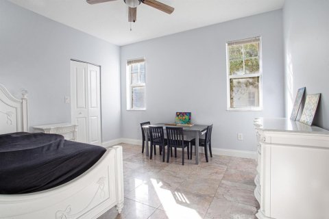 Condominio en venta en Coral Springs, Florida, 3 dormitorios, 122.17 m2 № 2195053 - foto 16