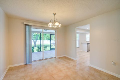 House in Port Charlotte, Florida 3 bedrooms, 138.24 sq.m. № 1829186 - photo 13
