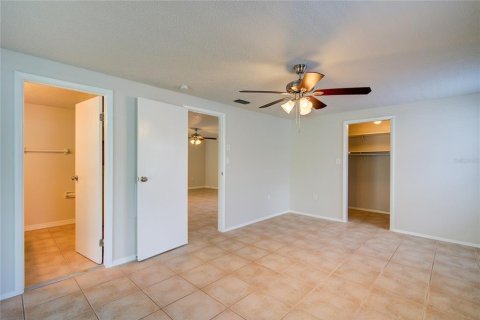 House in Port Charlotte, Florida 3 bedrooms, 138.24 sq.m. № 1829186 - photo 22