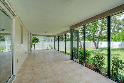 House in Port Charlotte, Florida 3 bedrooms, 138.24 sq.m. № 1829186 - photo 28