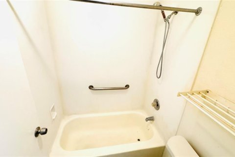 Apartment in Orlando, Florida 1 bedroom, 25.64 sq.m. № 1917866 - photo 8