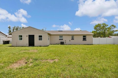 House in Jacksonville, Florida 4 bedrooms, 154.03 sq.m. № 2224993 - photo 30