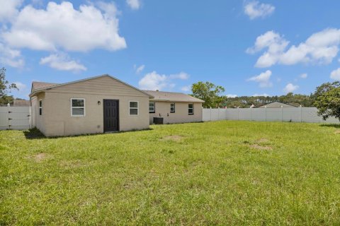 House in Jacksonville, Florida 4 bedrooms, 154.03 sq.m. № 2224993 - photo 29