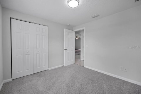 House in Jacksonville, Florida 4 bedrooms, 154.03 sq.m. № 2224993 - photo 18