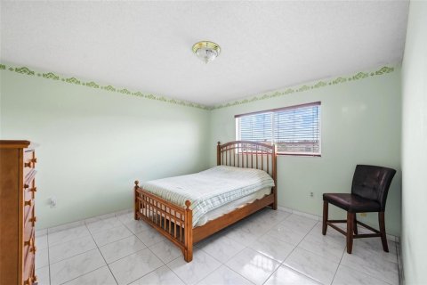 Copropriété à vendre à Fort Lauderdale, Floride: 2 chambres, 78.97 m2 № 2084529 - photo 10
